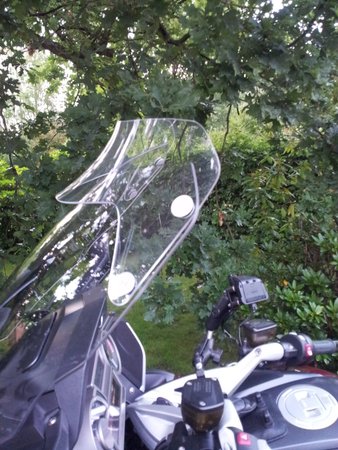 K1600GT_LaminarLipwebdetail.jpg