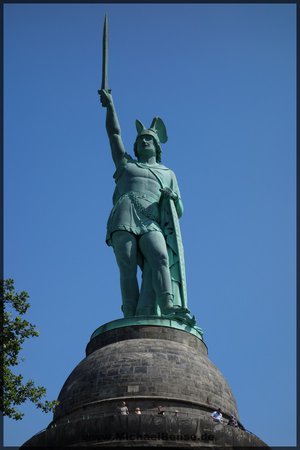 Hermannsdenkmal_2013_08_04_59.jpg